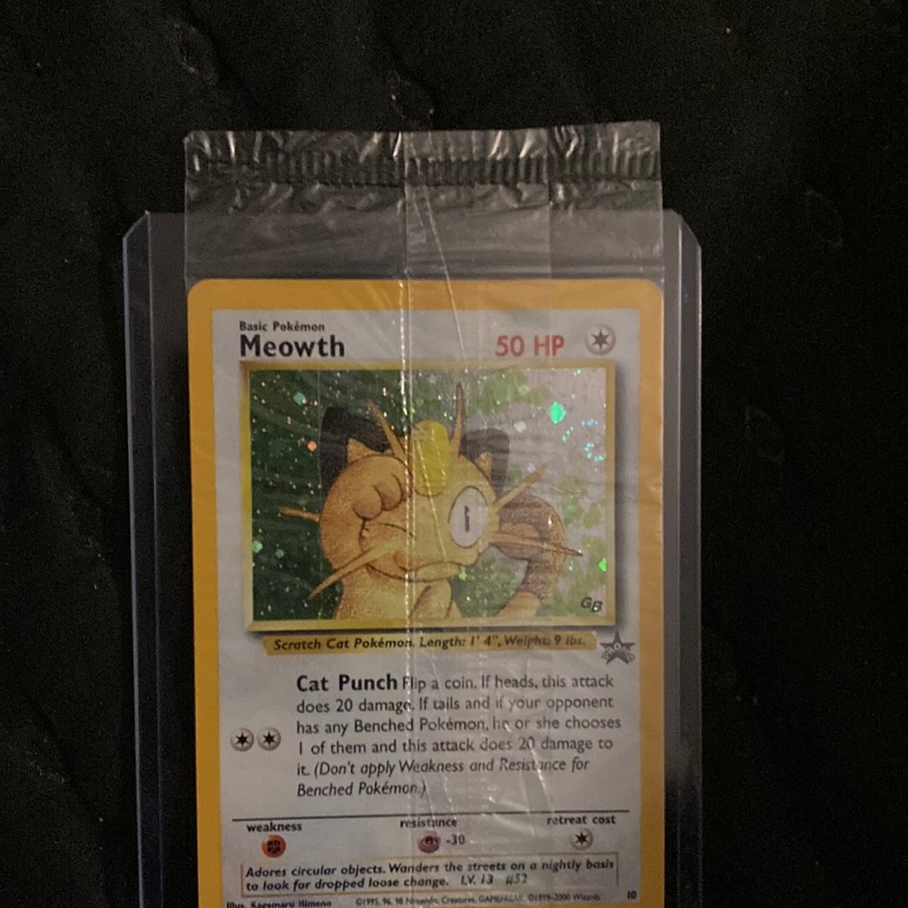 Meowth Pokemon Card 2000 Holo Black Star Promo Card